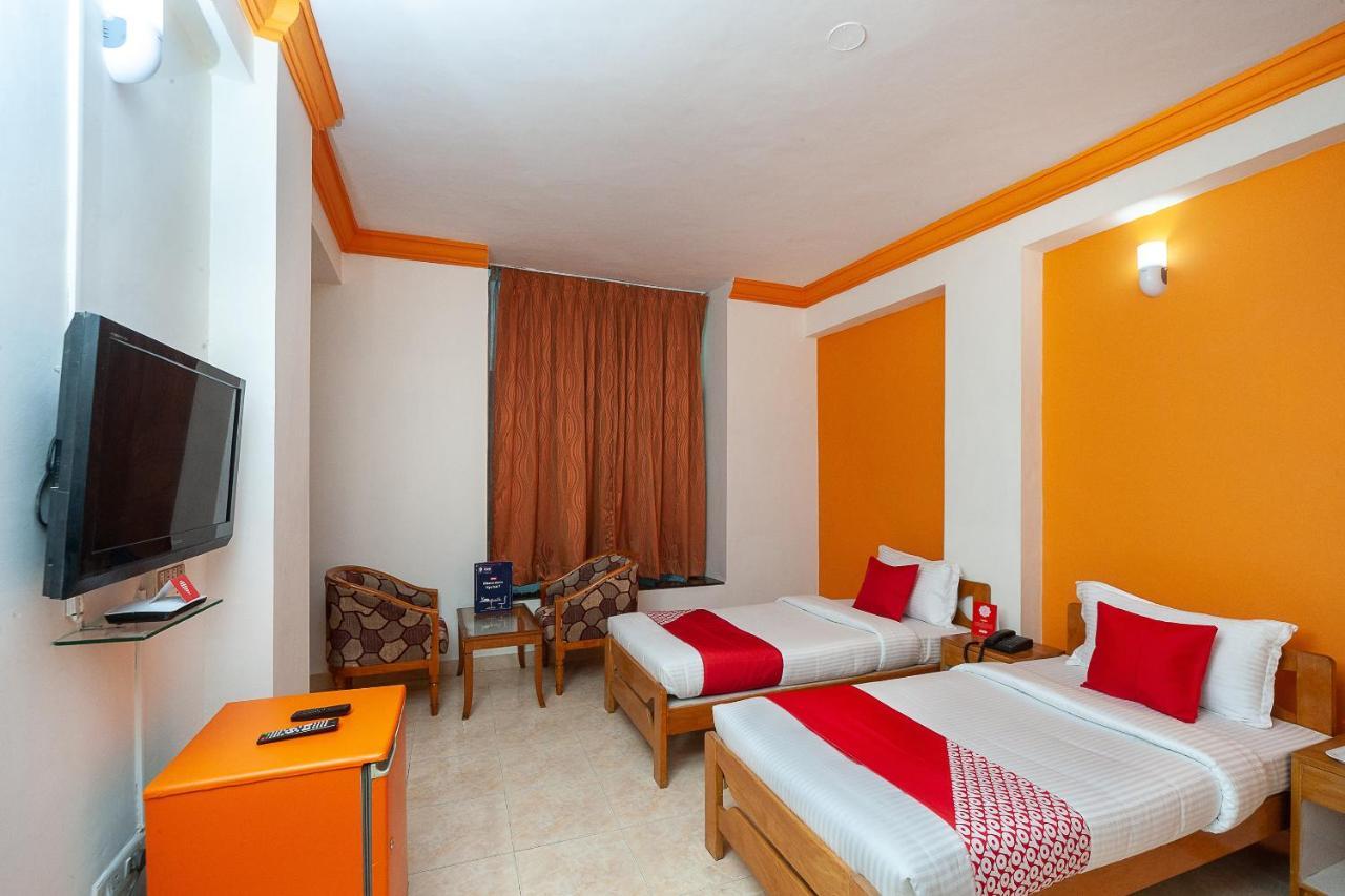 Hotel Manhattan Chennai Extérieur photo