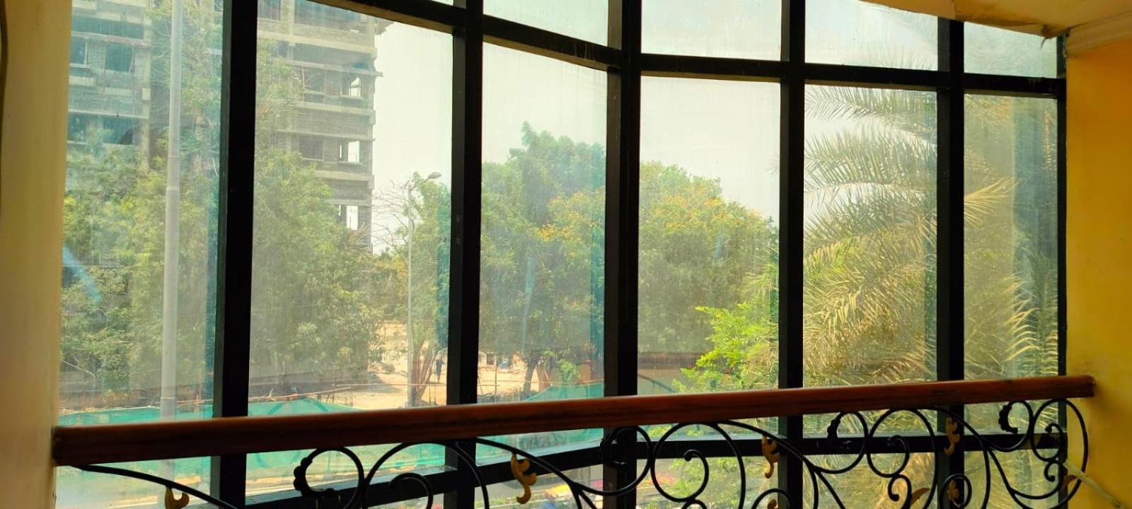 Hotel Manhattan Chennai Extérieur photo