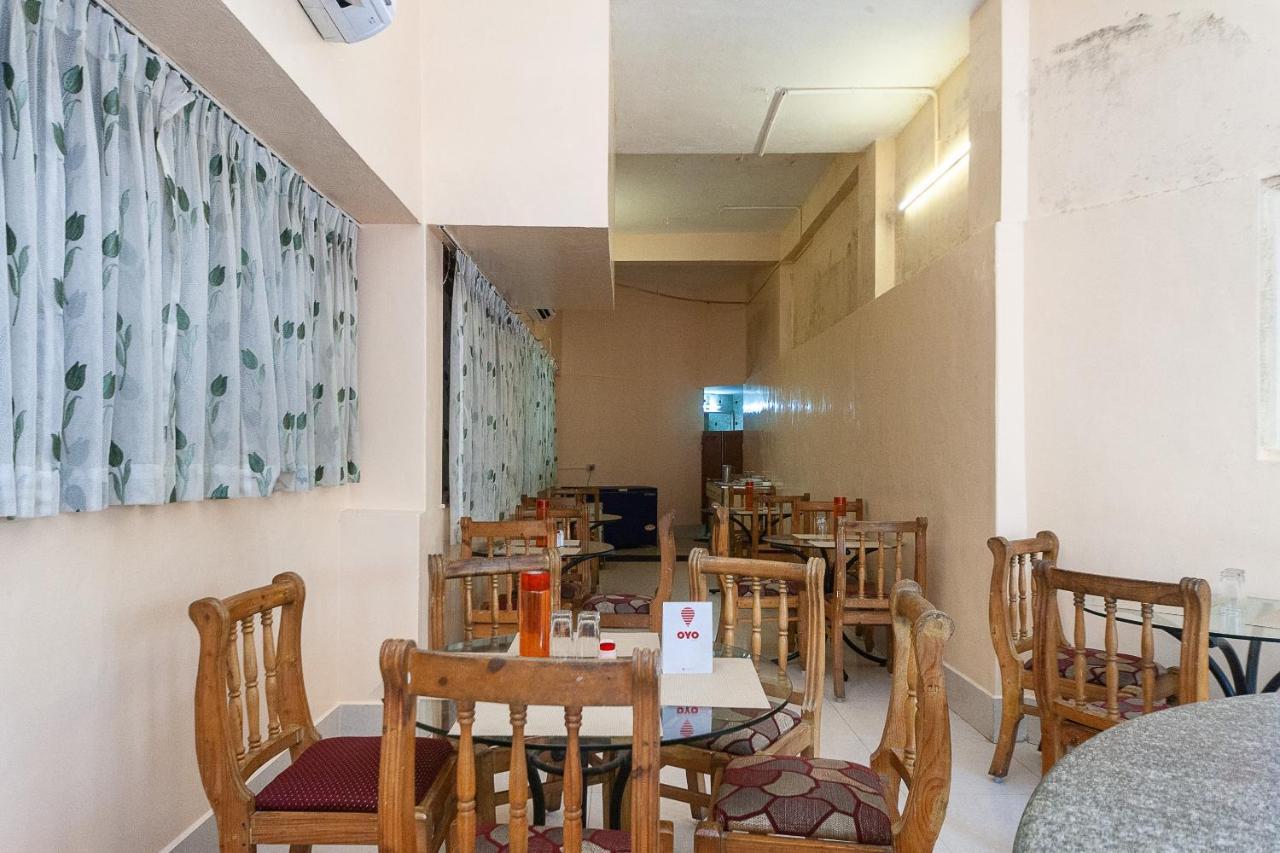 Hotel Manhattan Chennai Extérieur photo